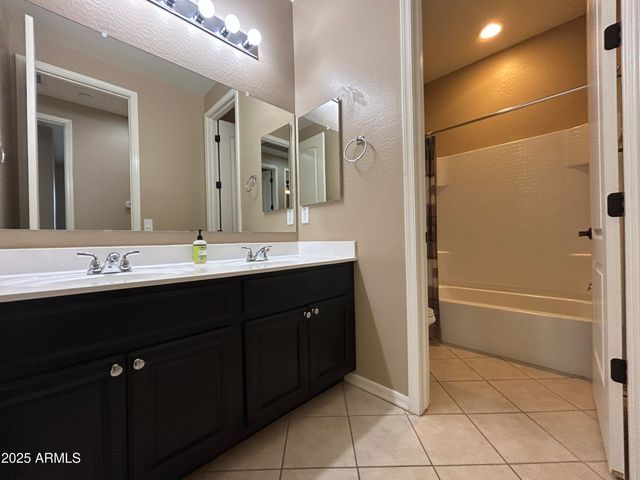 18627 W NORTH Lane, Waddell, AZ 85355