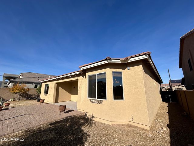 18627 W NORTH Lane, Waddell, AZ 85355