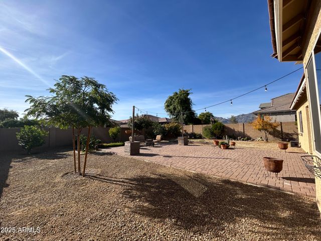 18627 W NORTH Lane, Waddell, AZ 85355