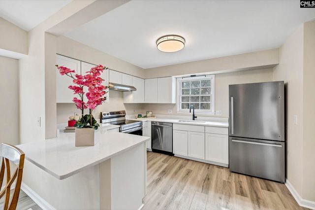 1 N Lake Pointe Drive, Columbia, SC 29229