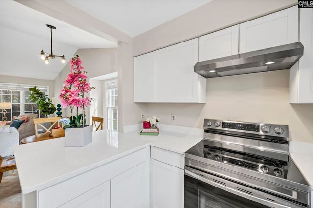 1 N Lake Pointe Drive, Columbia, SC 29229