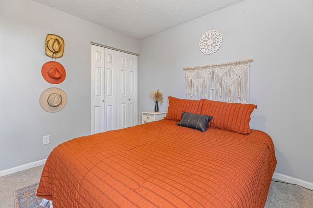 110 Edgehill Ln, Hendersonville, TN 37075
