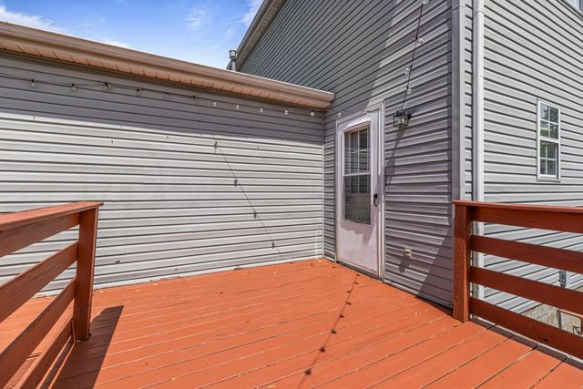 110 Edgehill Ln, Hendersonville, TN 37075