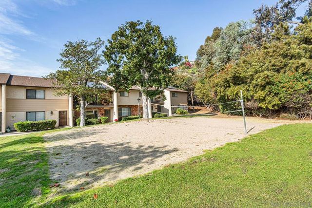 3433 Fairlomas Rd, National City, CA 91950