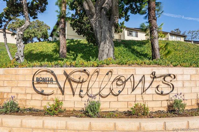 3433 Fairlomas Rd, National City, CA 91950