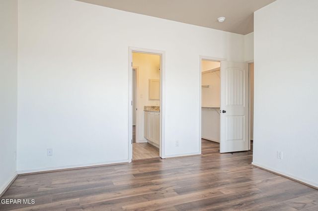 1126 Ismael Robles Street, Horizon City, TX 79928