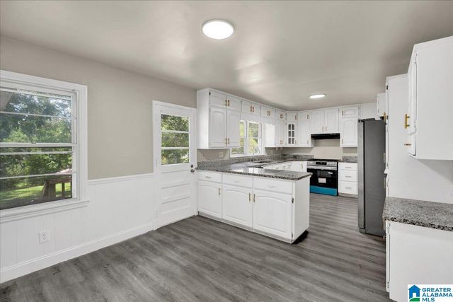 964 HILLCREST AVENUE, Birmingham, AL 35235