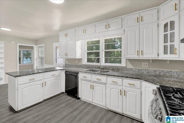 964 HILLCREST AVENUE, Birmingham, AL 35235