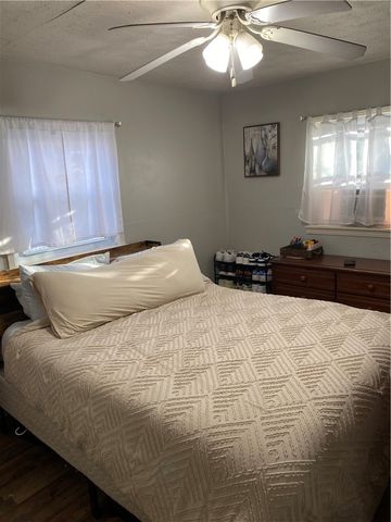 600 American St, California, PA 15419