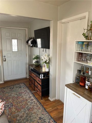 600 American St, California, PA 15419