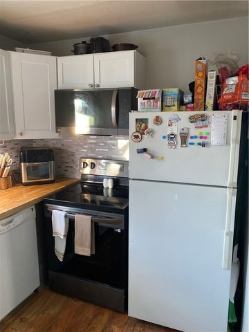 600 American St, California, PA 15419