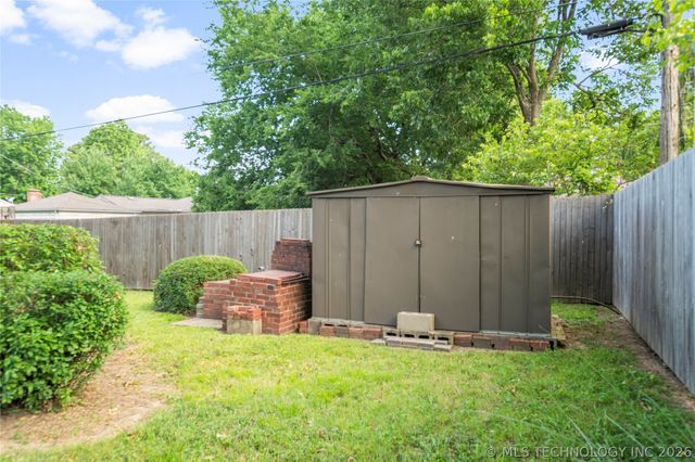 4707 E 9th Street, Tulsa, OK 74112