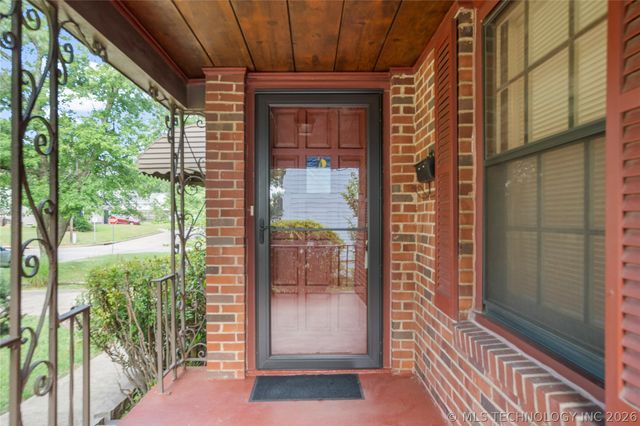 4707 E 9th Street, Tulsa, OK 74112