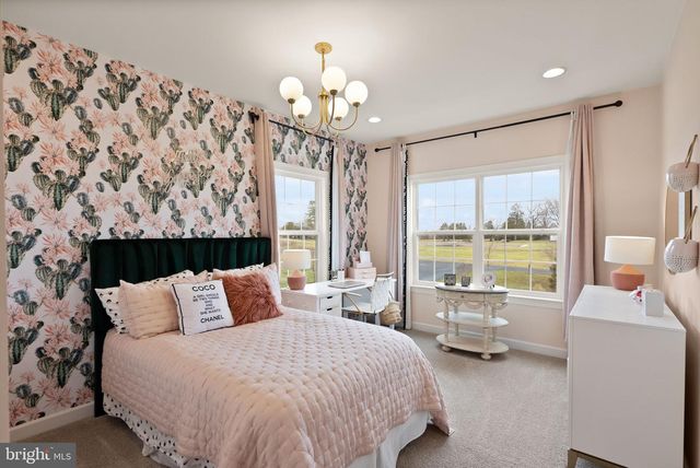 14342 TROTTERS RIDGE PL, Nokesville, VA 20181