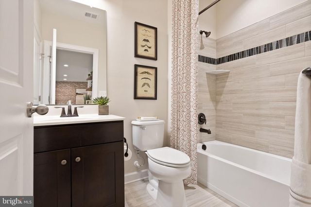 14342 TROTTERS RIDGE PL, Nokesville, VA 20181