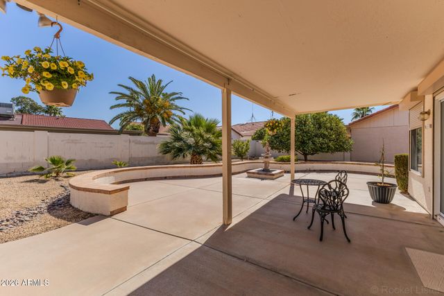 26615 S MOONSHADOW Drive, Sun Lakes, AZ 85248