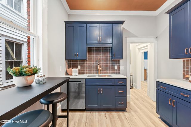 403 Dock Street Unit A, Wilmington, NC 28401