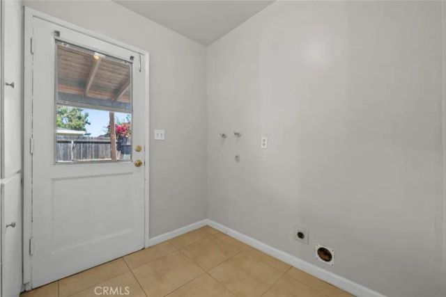 1925 Royalty Drive, Pomona, CA 91767