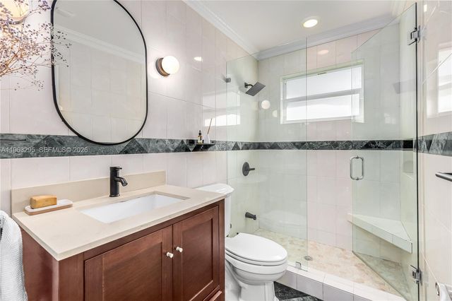 8295 SW 116th St, Miami, FL 33156