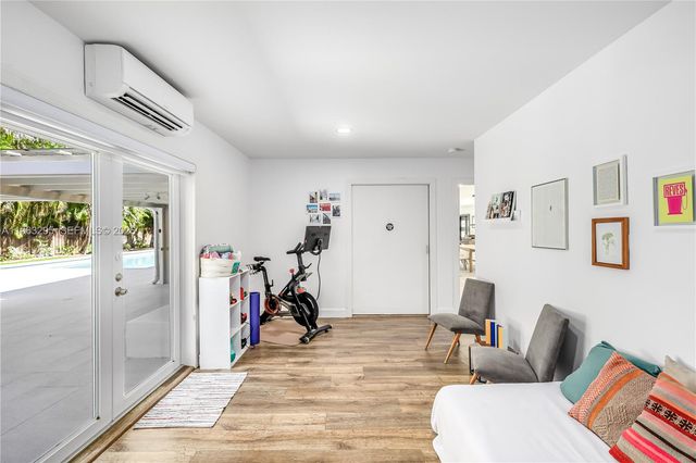 8295 SW 116th St, Miami, FL 33156