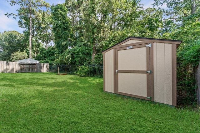 13423 Hartland Lake Lane, Houston, TX 77044