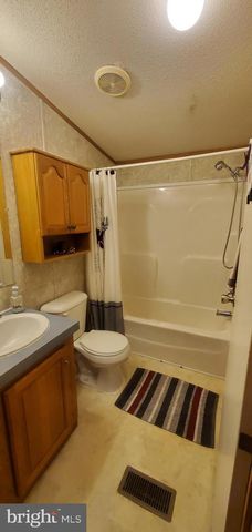 13 LITTLE JOHN DR, Elkton, MD 21921