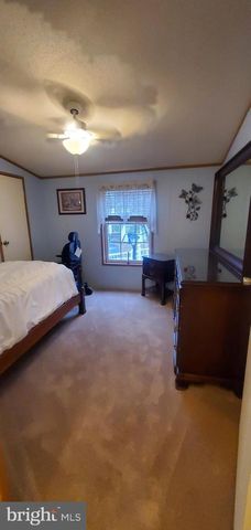 13 LITTLE JOHN DR, Elkton, MD 21921