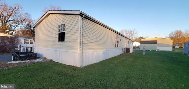 13 LITTLE JOHN DR, Elkton, MD 21921