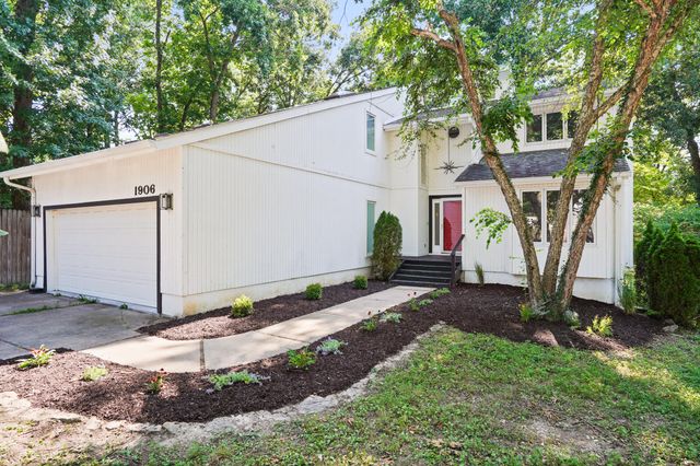 1906 GRANT LN, Columbia, MO 65203