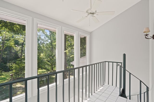 1906 GRANT LN, Columbia, MO 65203