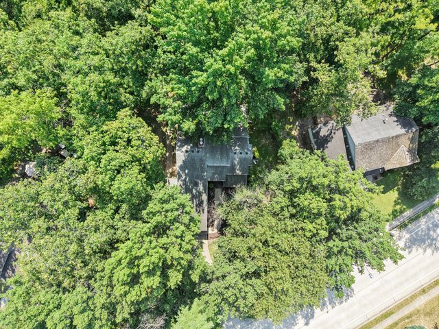 1906 GRANT LN, Columbia, MO 65203