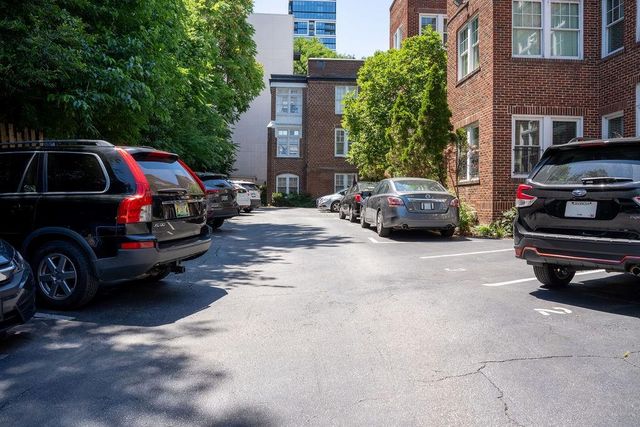 690 Piedmont Avenue NE 17, Atlanta, GA 30308