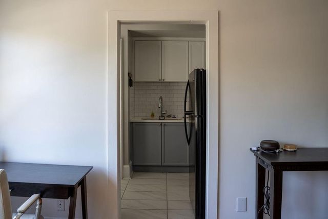 690 Piedmont Avenue NE 17, Atlanta, GA 30308