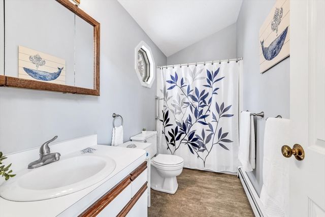 111 School St 5, Dennis, MA 02670