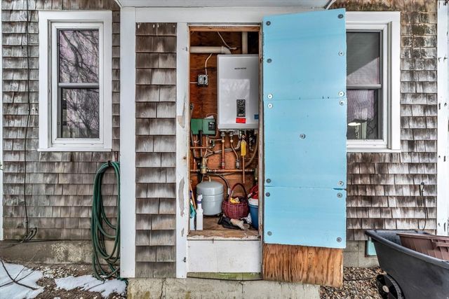 111 School St 5, Dennis, MA 02670