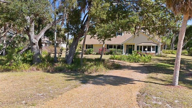 2020 E DOLPHIN DRIVE, Englewood, FL 34223