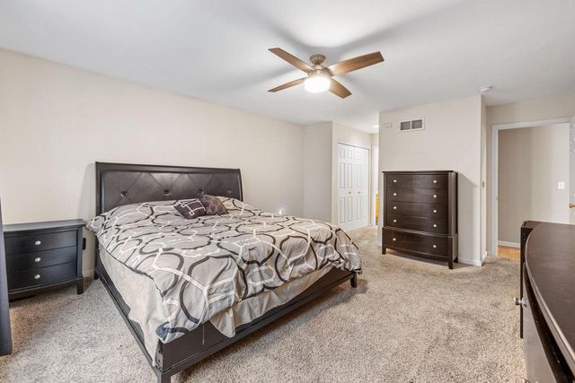 7423 N 86th STREET, Milwaukee, WI 53224