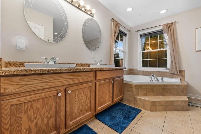 7423 N 86th STREET, Milwaukee, WI 53224