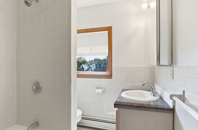 22 Franklin St, Woburn, MA 01801