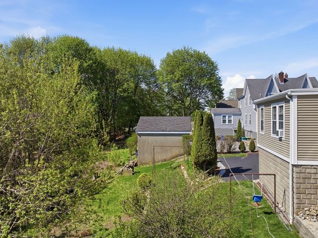 22 Franklin St, Woburn, MA 01801