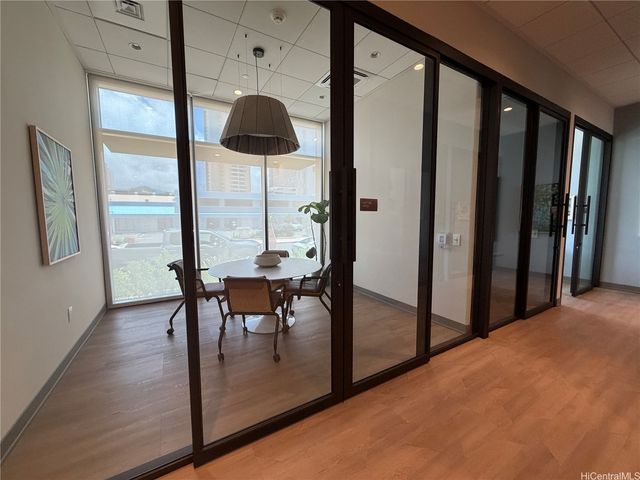 828 Auahi Street 409, Honolulu, HI 96813