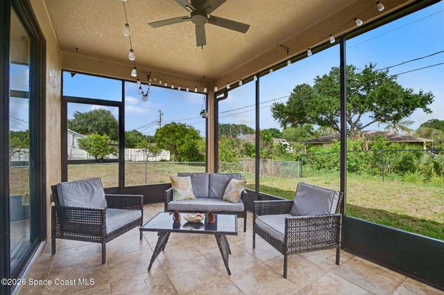 526 Sauders Road SE, Palm Bay, FL 32909