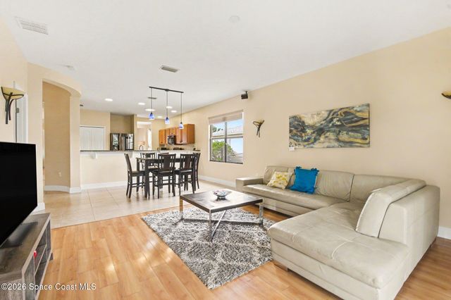 526 Sauders Road SE, Palm Bay, FL 32909