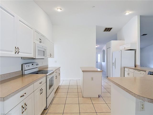 1801 SW 47th TER, Cape Coral, FL 33914