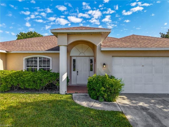 1801 SW 47th TER, Cape Coral, FL 33914