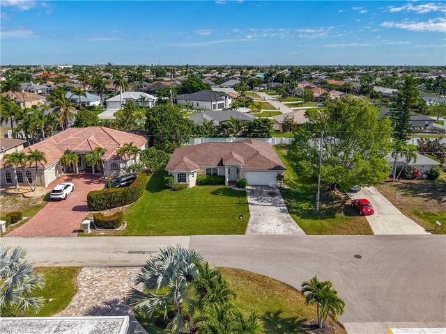 1801 SW 47th TER, Cape Coral, FL 33914