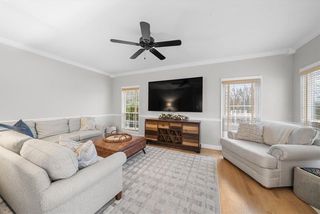 1042 Equestrian Drive, South Lyon, MI 48178