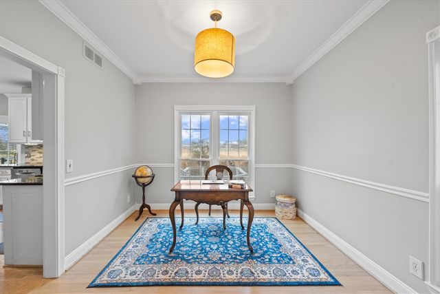 1042 Equestrian Drive, South Lyon, MI 48178