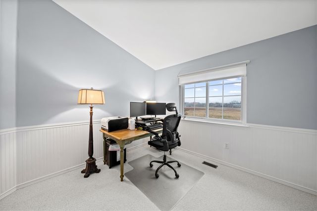 1042 Equestrian Drive, South Lyon, MI 48178