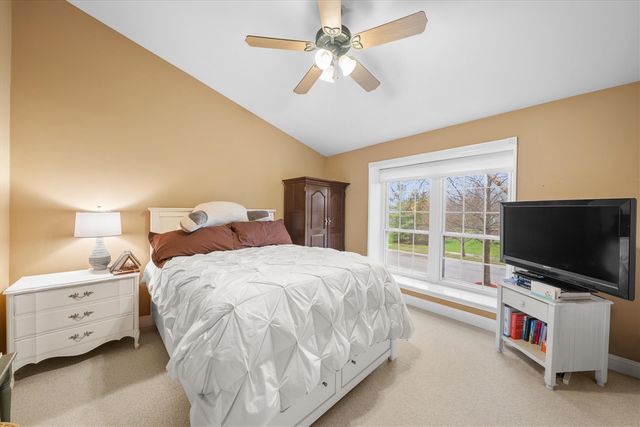 1042 Equestrian Drive, South Lyon, MI 48178